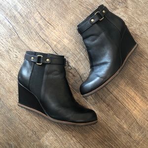 SUSINA Keely Wedge Bootie